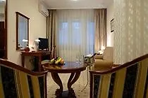 Orasac Garni 4*